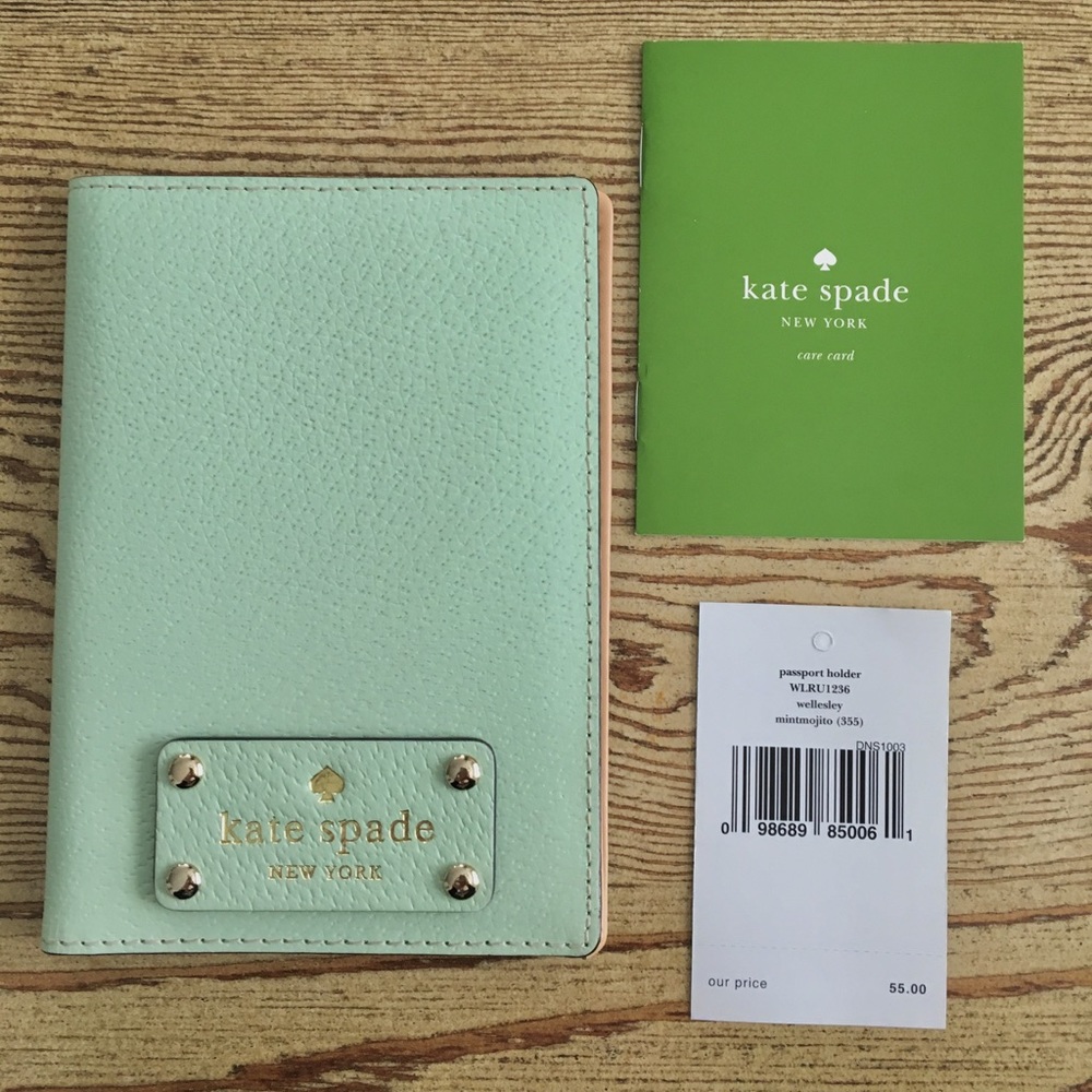 Kate Spade Wellesley Passport Wallet Mint Green